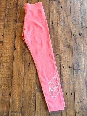 Nike Girls Leggings Pink Coral Logo Athletic Pants Youth Size Small EUC